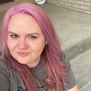 Meet your Posher, Katey